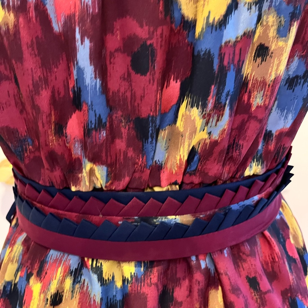 Dress - Picture 3 of 5
